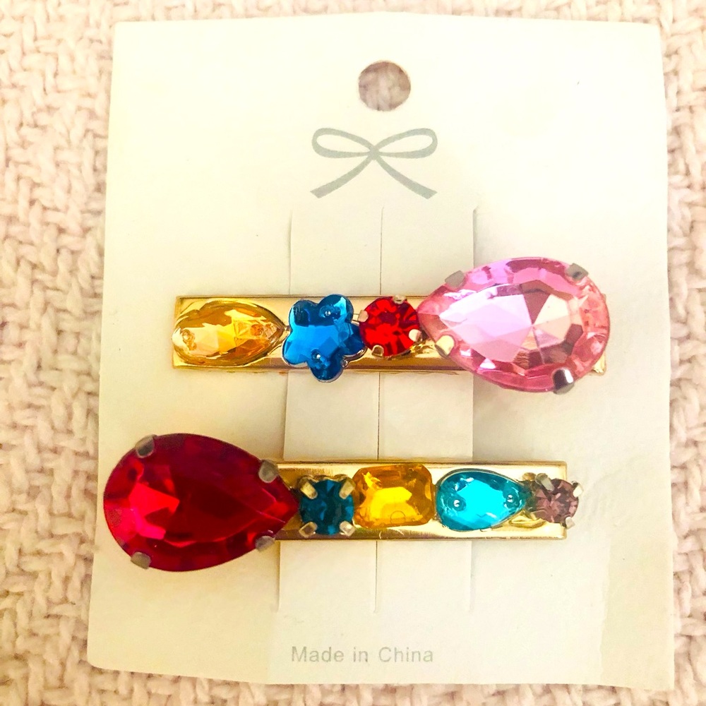 Small Rhinestone hair clips